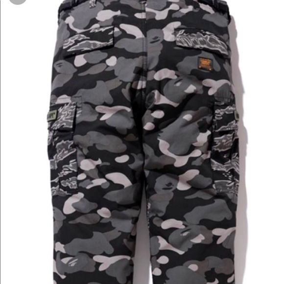 Bape X Undefeated Cargo Pants 2018 size 36 - Picture 1 of 6